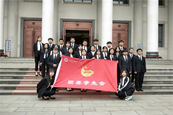 江西工商技工学校_风采图